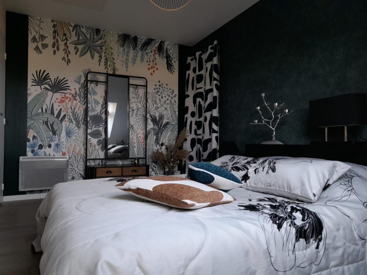 Chambre Dans Un Ecrin De Verdure Angrie 외부 사진